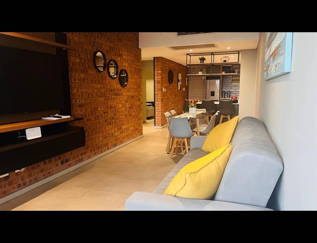 2 BEDROOM APARTMENT TO LET IN LA LUCIA